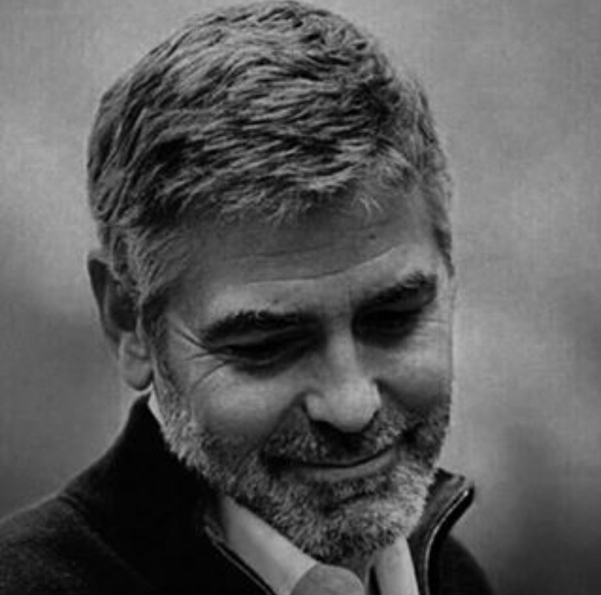 مافيه أصعب من إنك تنهي شي ،
وأنت حاب إنّه يبقى معك طول العمر .