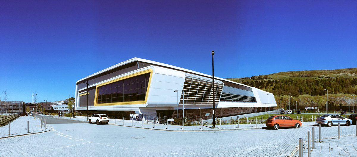 YFfeitS4C's tweet image. Canolfan Chwaraeon Glyn Ebwy - Lleoliad anhygoel, adeilad Gwefreiddiol / Ebbw Vale Sports Centre - Tonight's Amazing venue #YFfeit 🥊