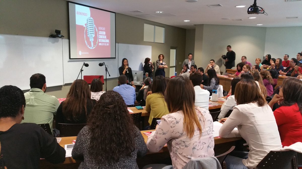 Ivanarmandof's tweet photo. Activo. Taller #LocuciónComercialInternacional @worldvoices @intecrd @niurkaduran @CharysMelo #workshop #VoxTraining https://t.co/Vzi16pXWpj