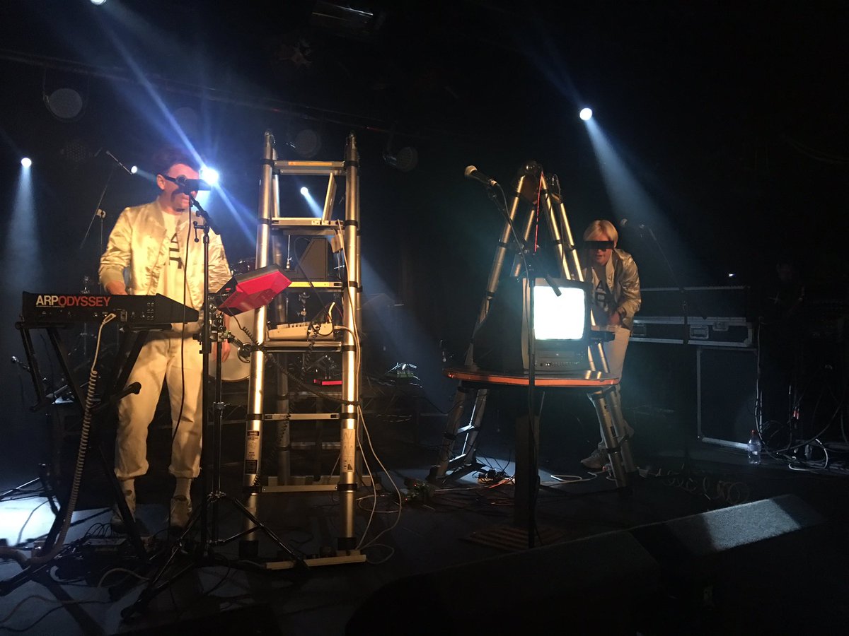 Neil Thompson tweet media