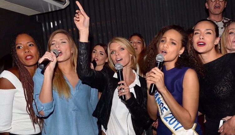 MissFrance's tweet image. #MissFrance : 19 ans de vie et le meilleur reste à venir 🌺
@aliciaayliesoff 💕
📸 SIPA Press