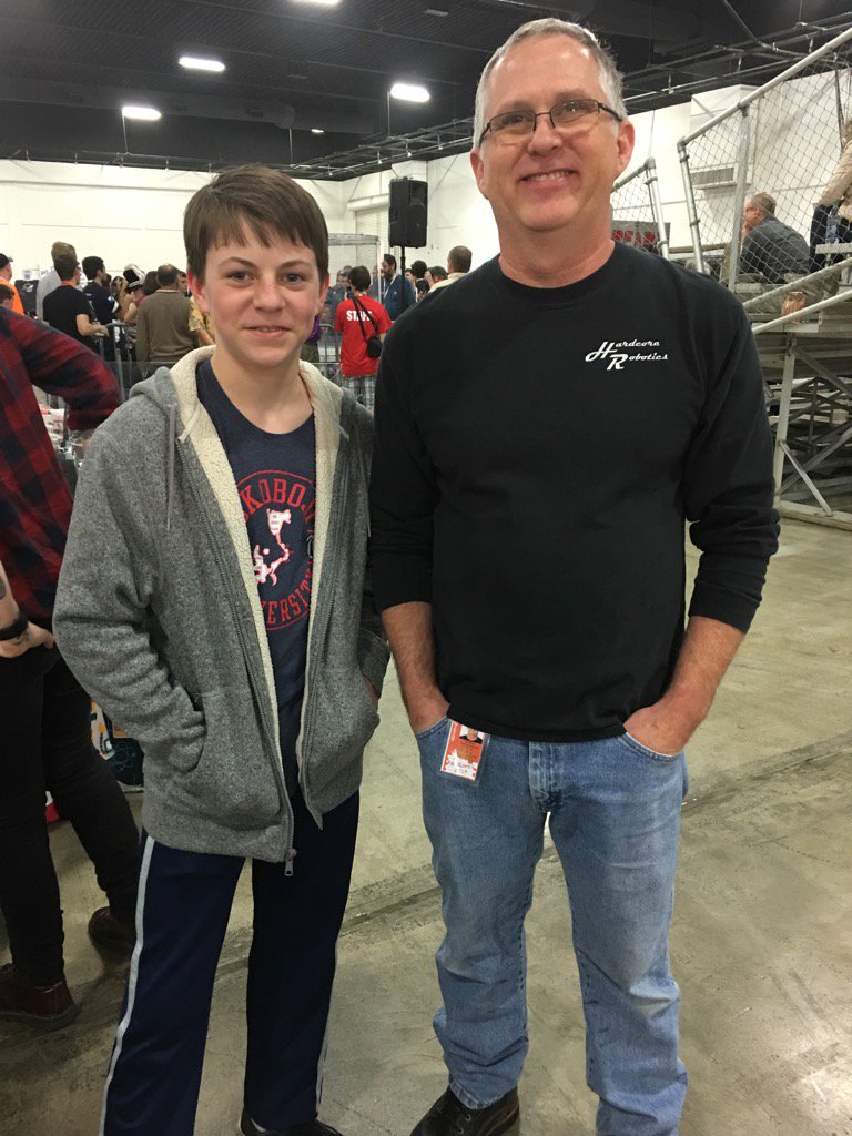 mcschallau's tweet image. #hardcorerobotics fantastic day 1 of RoboWars!