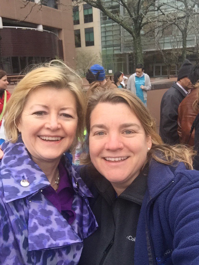 Diversity in Science! Boston Stands for all innovators #diversitywins w/ <a href="/AEDeconinck/">Anne E Deconinck</a> @massbio