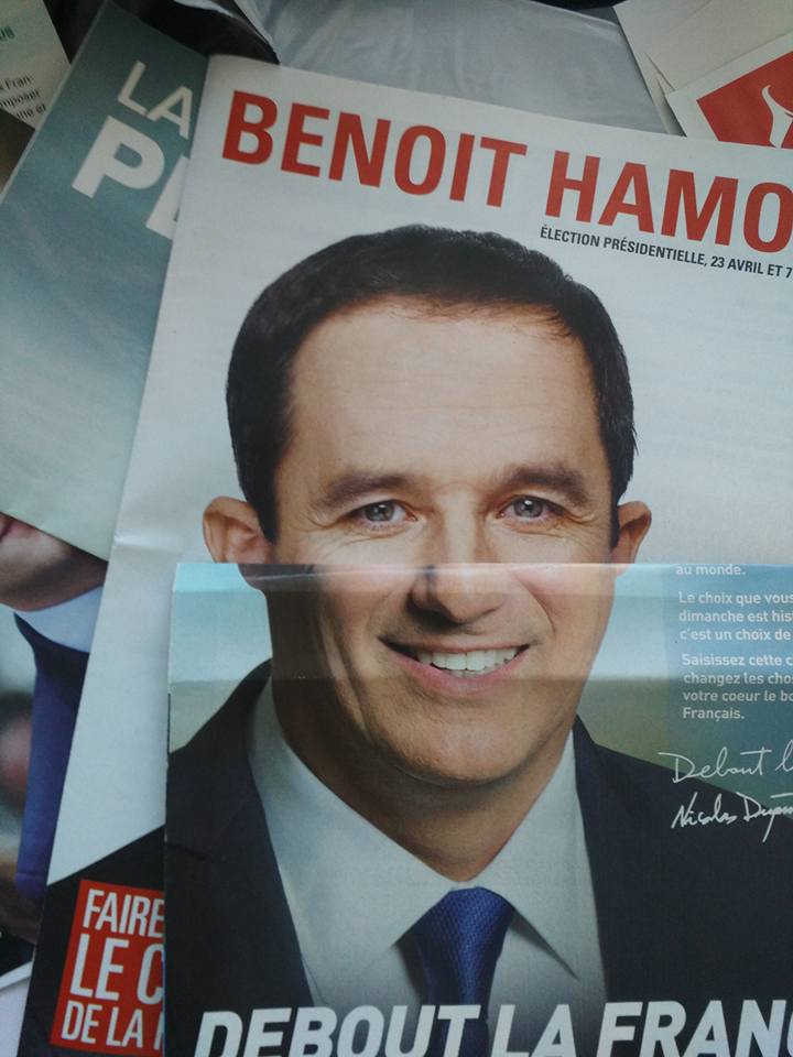 Maintenant j'hésite entre Dupont-Hamon, Marine Le Poutou, et Mélencheminade.
 #interchangeables #touslesmêmes #jedénoncequandmêmepasmal