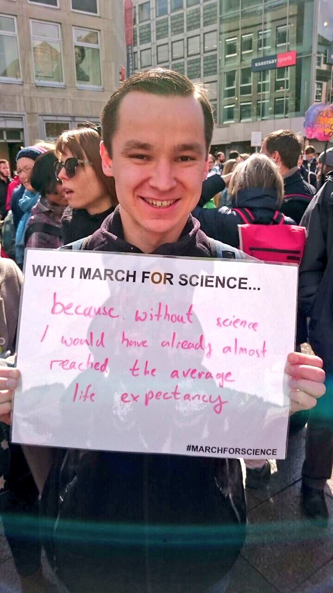 ScienceMarchGoe's tweet image. #WhyIMarchForScience heute beim #marchforscienceGER in #Goettingen @ScienceMarchGER