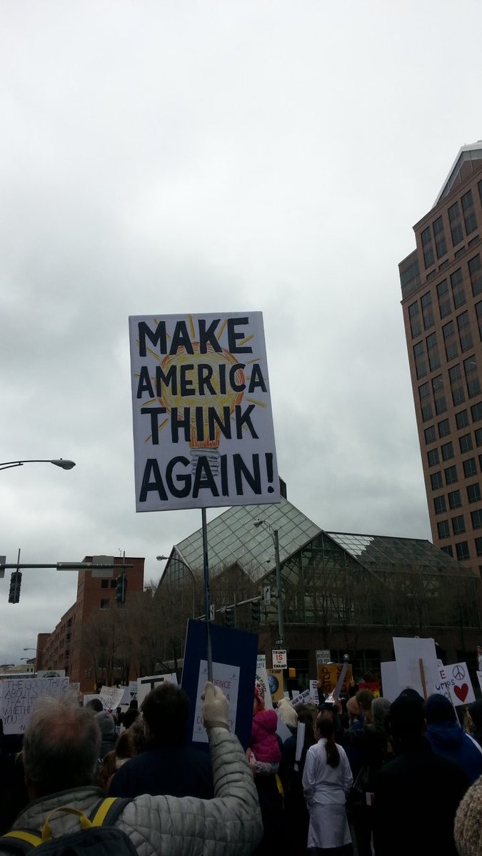 triana_mars's tweet photo. #Roc4Sci #marchforscience https://t.co/l5YoOWAGHj