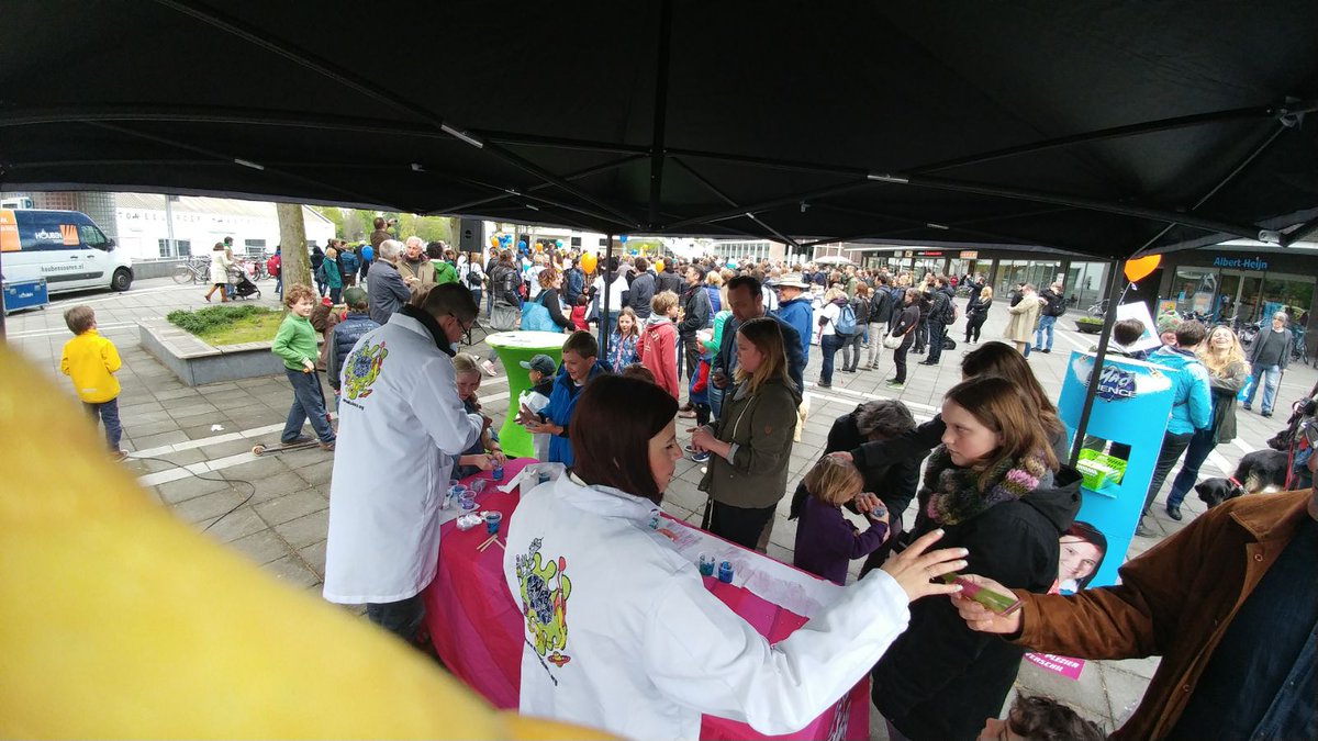Mad Scientists bij #MarchForScience Maastricht