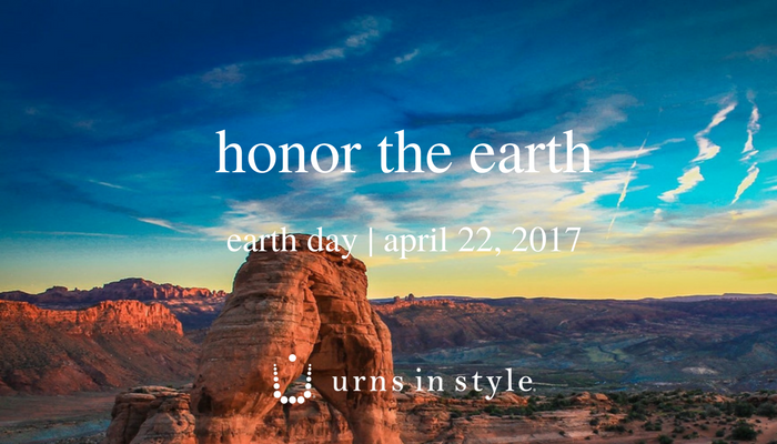 urnsinstyle's tweet photo. Join us in celebrating #EarthDay. We'll donate 5% of your order to the Earth Day Network.  Act today.
https://t.co/WzJvoyofWS https://t.co/IgmqH6Gizx