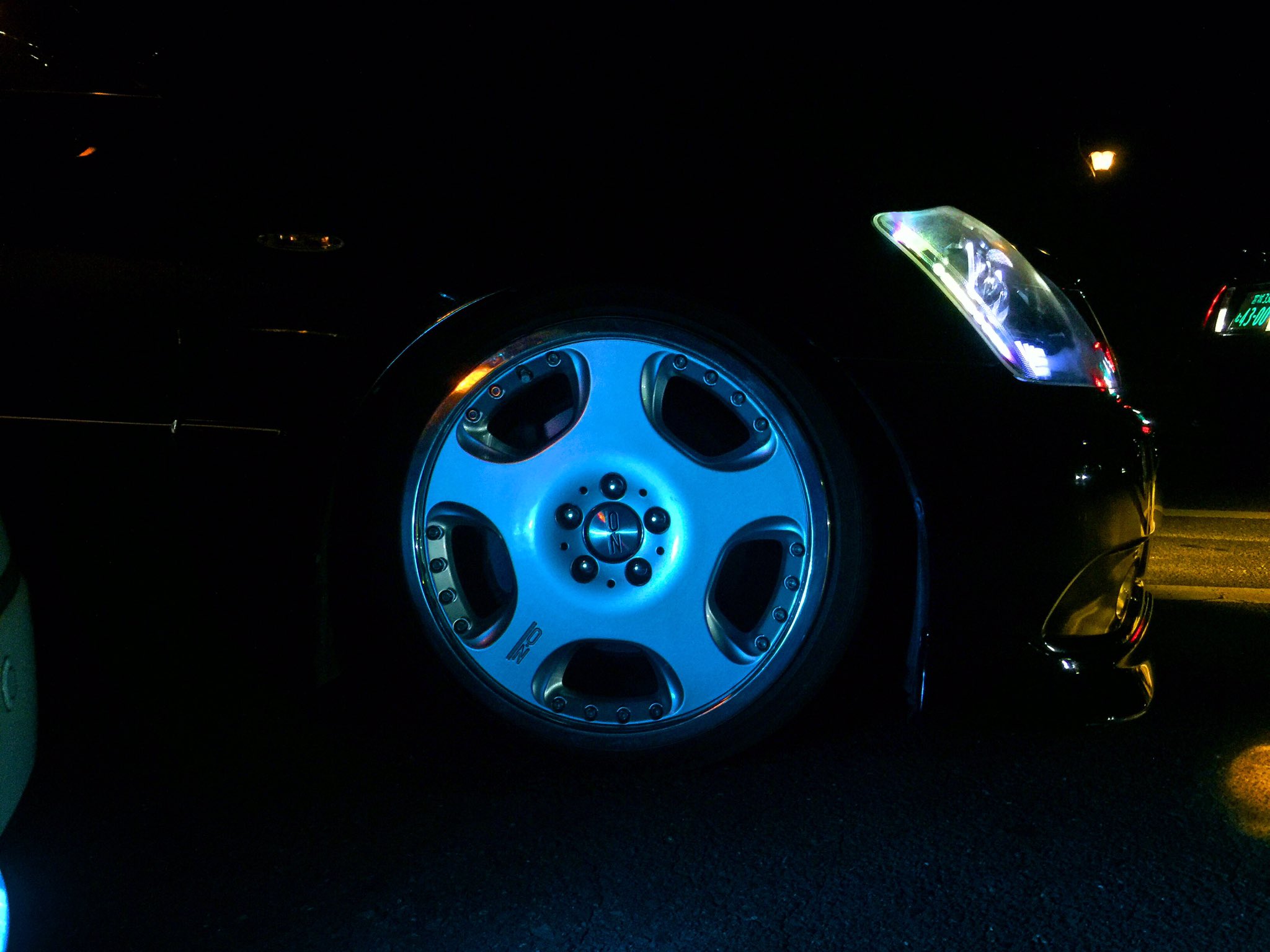 OZレーシング オペラ あい横浜市から 引き取り限定 OZレーシング