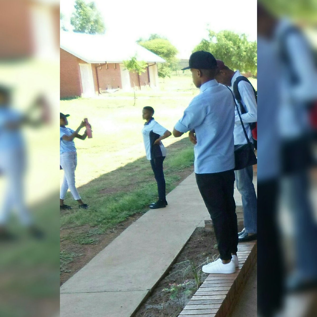 DjRobeeLong's tweet photo. Back in High School @dandy_modise https://t.co/n8E5hNSdoG