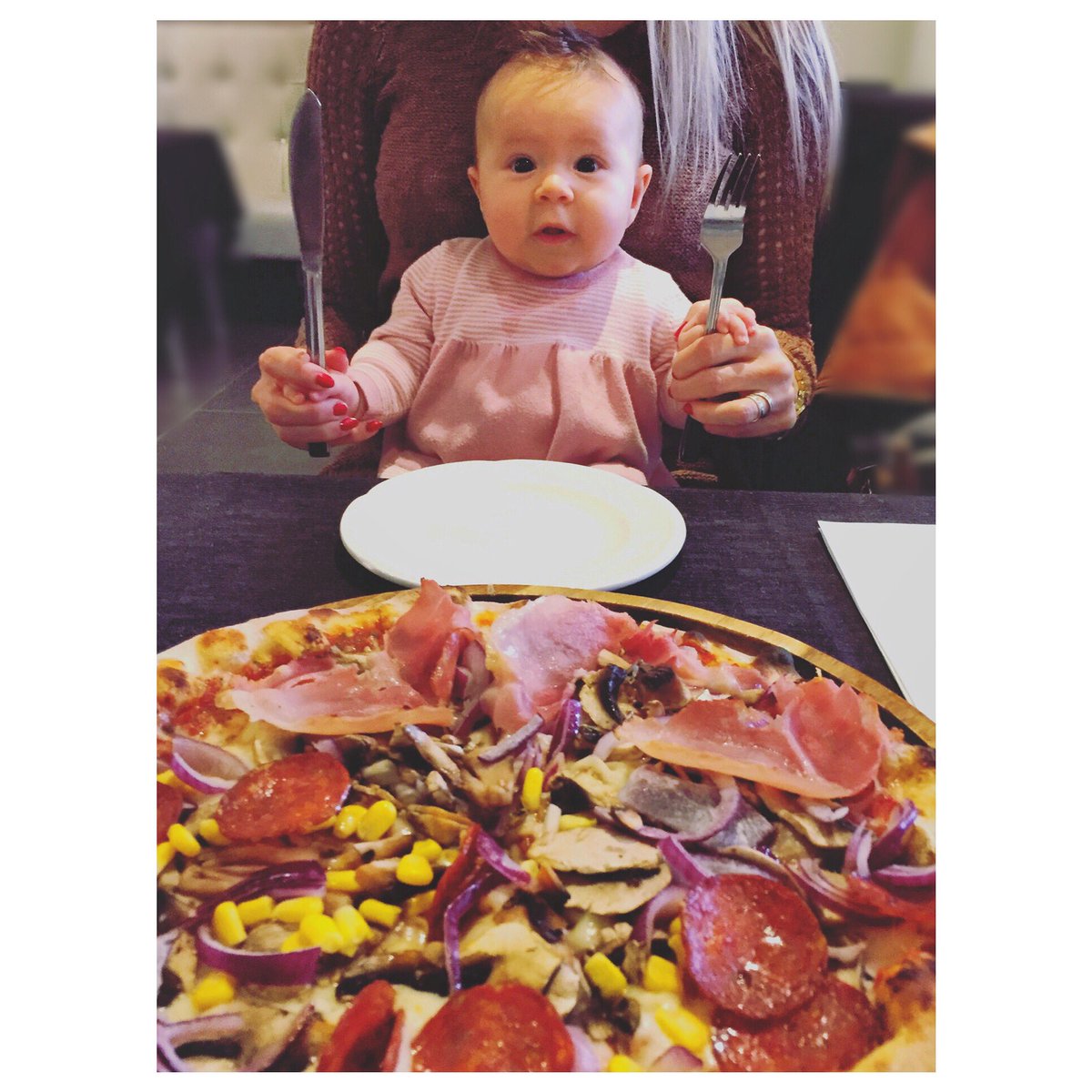 Because you're never too young to love a #BarMilano pizza! 🍕

#pizza 
#TheAvonbridge 
#glasgow 
#scotland 
#baby