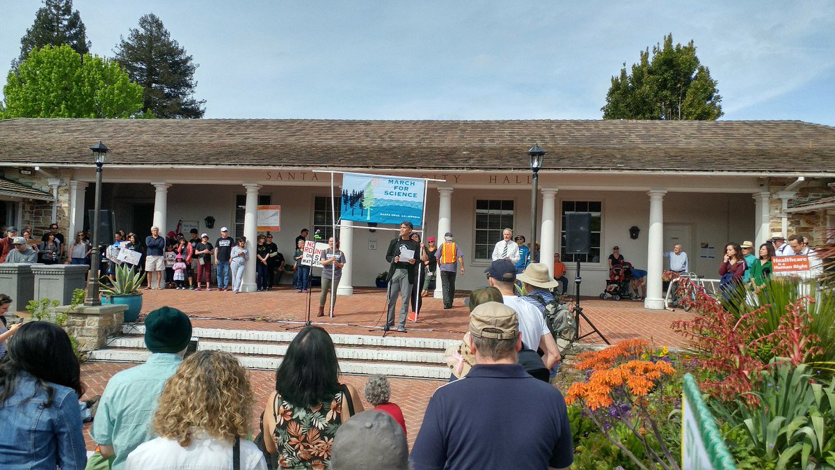 ScienceMarchSCZ's tweet image. "Science is a fundamental tool for democracy"

Come hear our speakers at City Hall! #SantaCruz #ScienceMarch