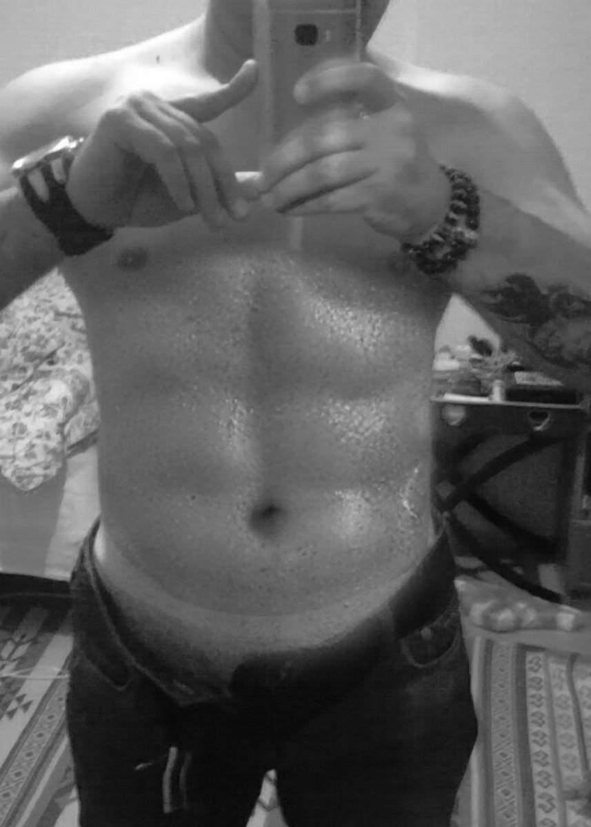 JigoloMetinn's tweet image. #jigolo #sex #partnet