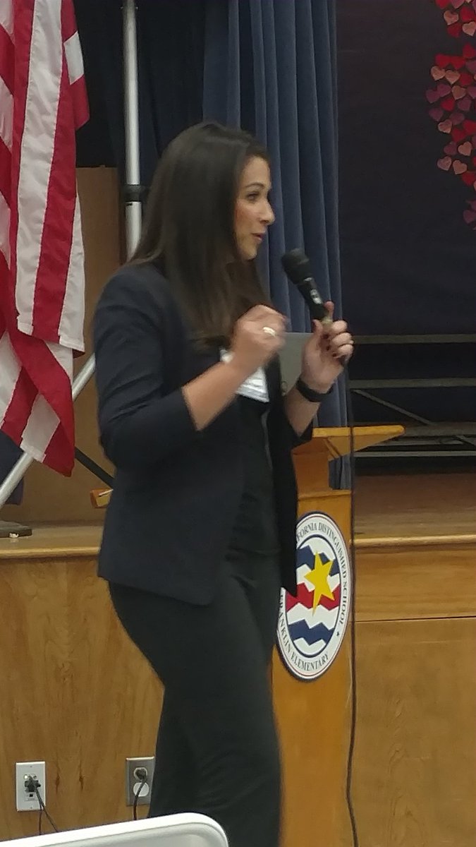 TigerTownRUSD's tweet image. Enjoying the Multicultural Fair this morning with students, families and a very inspiring keynote, Dr. Chavez. #multiculturalmagic