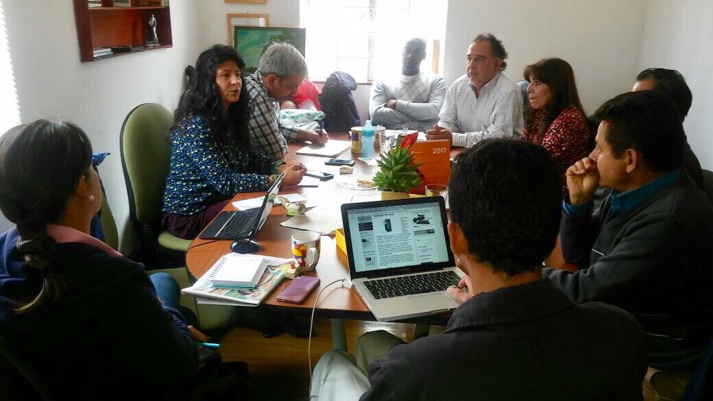 Aso_Semillas's tweet image. Con dinamismo y proactividad avanzamos en la ASAMBLEA de nuestra FEDERACIÓN DE COMUNICACIÓN SOLIDARIA DE COLOMBIA @suma4c