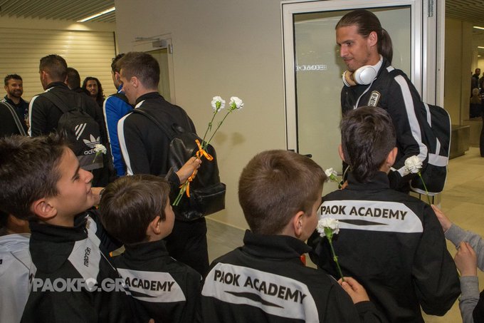 View image on Twitter