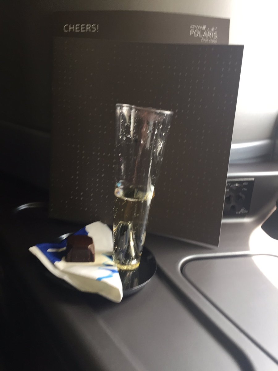JanisMilham's tweet photo. Headed to Hong Kong! https://t.co/rXXLPbkbbm