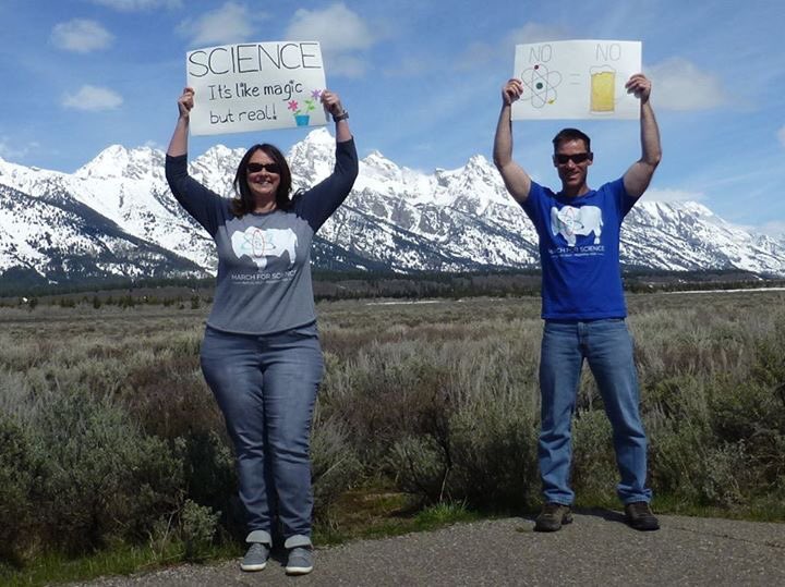 jconli's tweet image. Showing off our #marchforscience signs in @GrandTetonNPS  @ScienceMarchWY @ScienceMarchDC