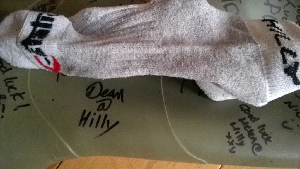 Met Dean &amp; Helen <a href="/hillysocks/">Hilly socks</a> <a href="/LondonMarathon/">TCS London Marathon</a> #Expo today. Using #HillyXStatic sock for Wellies #Marathon Challenge
