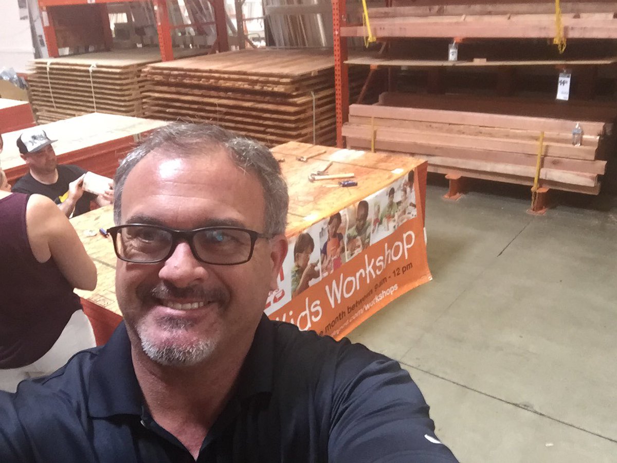 SD team working earth day 👍🏼👍🏼👍🏼