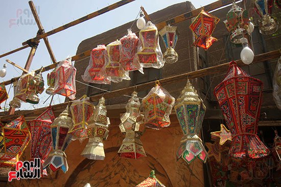 dody9210's tweet photo. #مصر | هل هلالك شهر مبارك.. شوارع القاهرة تتزين بفوانيس #رمضان

 https://t.co/IvZeAU2c3N by #youm7 via @c0nvey https://t.co/P1oXJWwRhF