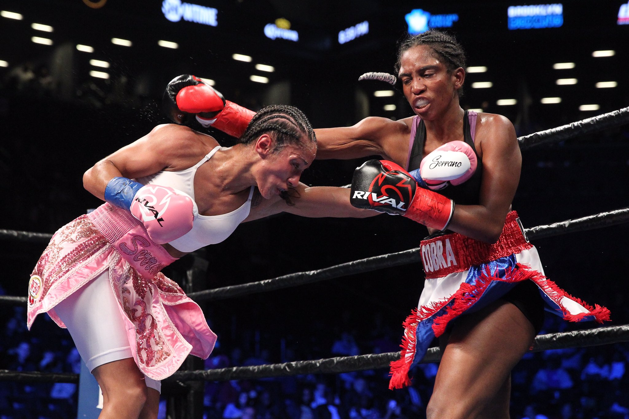 Brooklyn Boxing على تويتر "Congratulations SerranoSisters on winning
