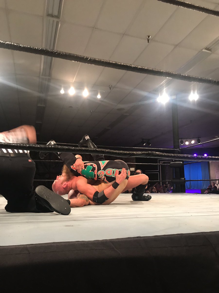 MCWWrestling's tweet photo. A shocked crowd at the MCW Arena looks on as @The_KenDixon defeats @KINGMcBrideofMD! #SpringFever17 https://t.co/f7eSl8OkdO