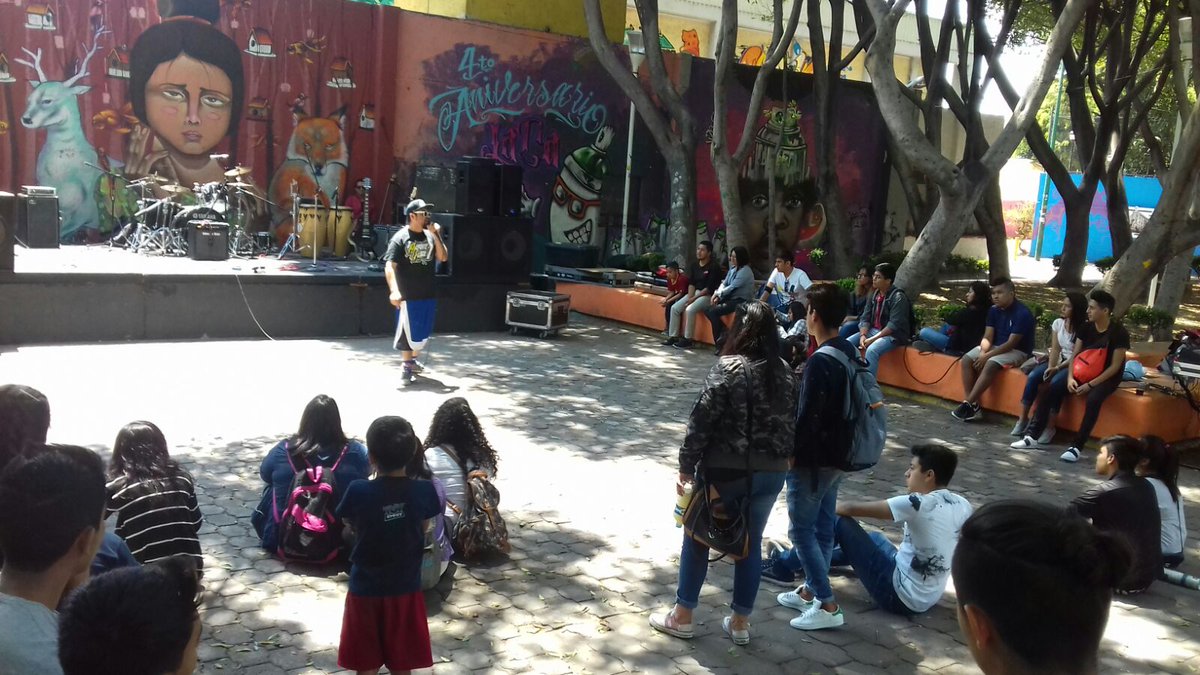 EloyRodrguez6's tweet photo. Beneficiarios participan en el Festival "Music On Track" contra las adicciones en LATA Iztacalco con @iztajoven @ANYGATOS @ActividadesPSi https://t.co/q3nj1pd46t