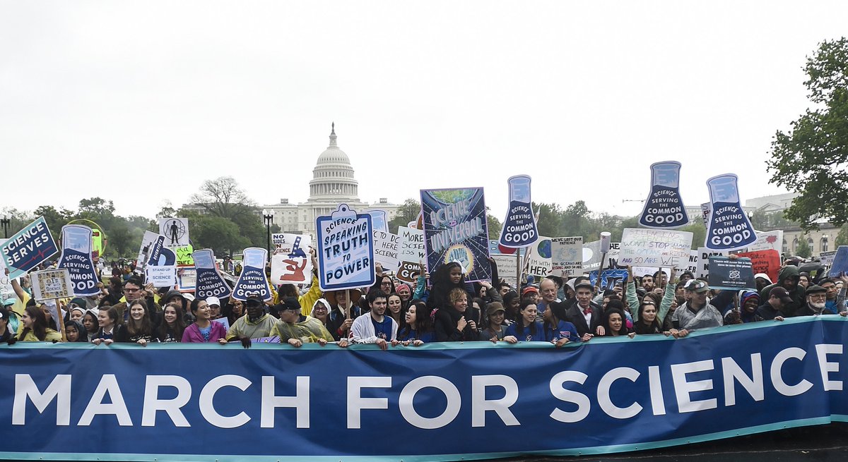 MarchForScience's tweet image. Today, we marched. Thanks to all who joined, in person or in spirit, across seven continents. #MarchForScience Photo: @RiccardoSavi