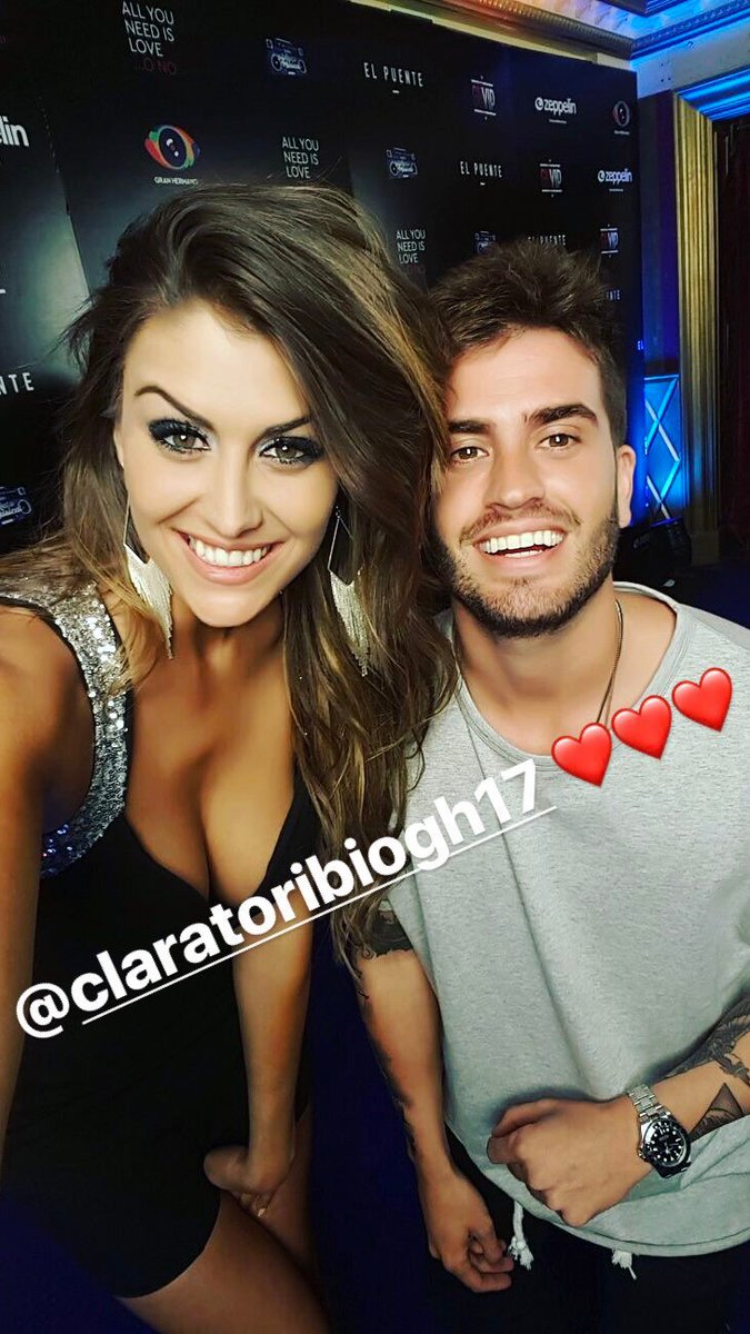 Cuca_AlwaysZgz's tweet photo. Clarigo es de lo mรกs bonito que existe... ๐
#Clarigo #postGH https://t.co/267zdBXmEN
