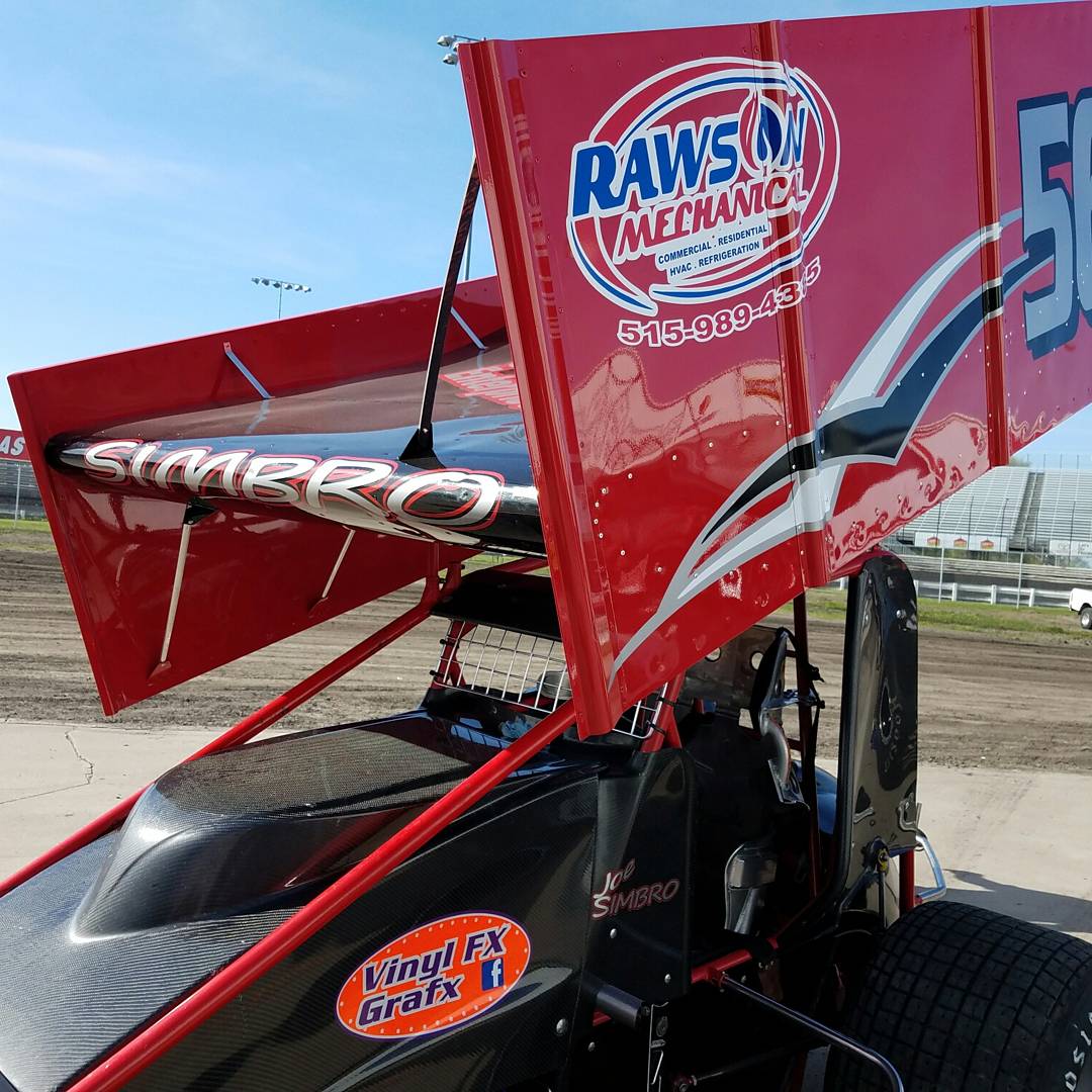 joe_simbro's tweet photo. Ready for race night at Knoxville Raceway!! https://t.co/ccmaDKQYAU