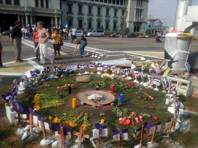 View image on Twitter