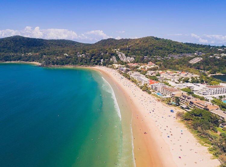 Hello Noosa Main Beach, you're looking mighty fine down there! Photo: @davewilcockphotography (IG). #VisitNoosa