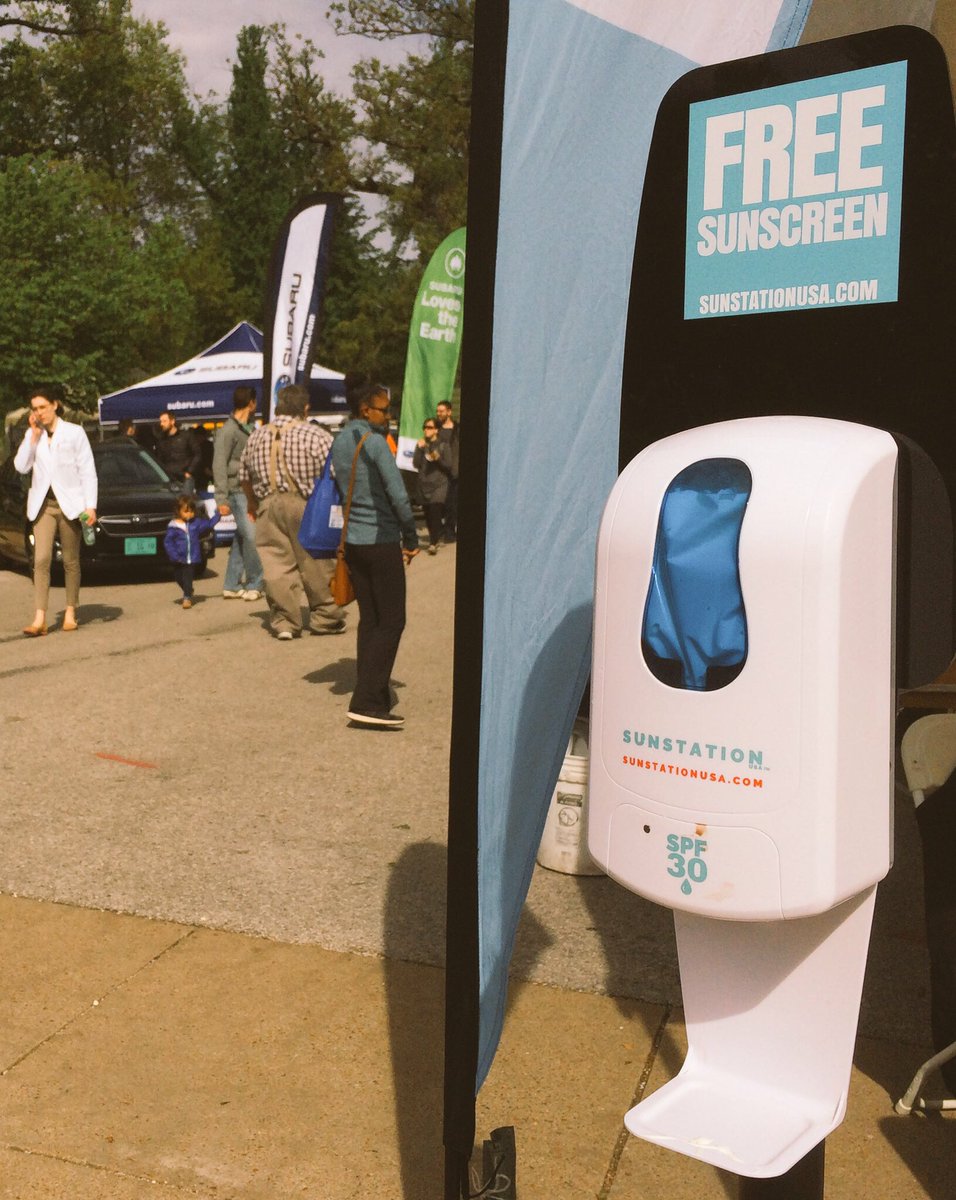 Re_stl's tweet photo. FREE SUNSCREEN @stlouisearthday!!!!!!!!!!!!!!!!!!!!
@SunStationUSA
#sunstationusa https://t.co/QgaifAFemZ