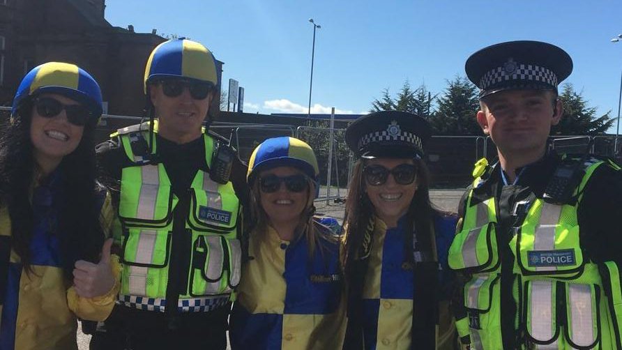 PaulineHowie1's tweet photo. @WilliamHill #scottishgrandnational https://t.co/cAXjwzLQaC