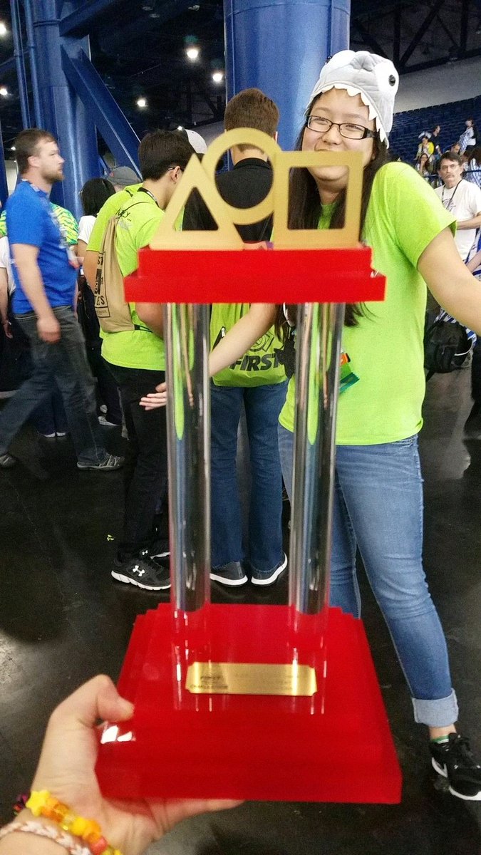 sending love to our sister team, <a href="/CyberSharks6510/">CyberSharks #6510</a> for winning the Think Award at world!!