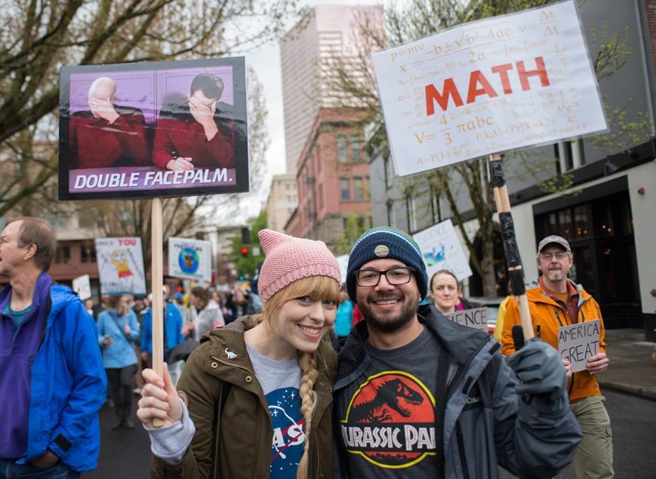 PHOTOS Portland joins national March for Science on EarthDay KATU