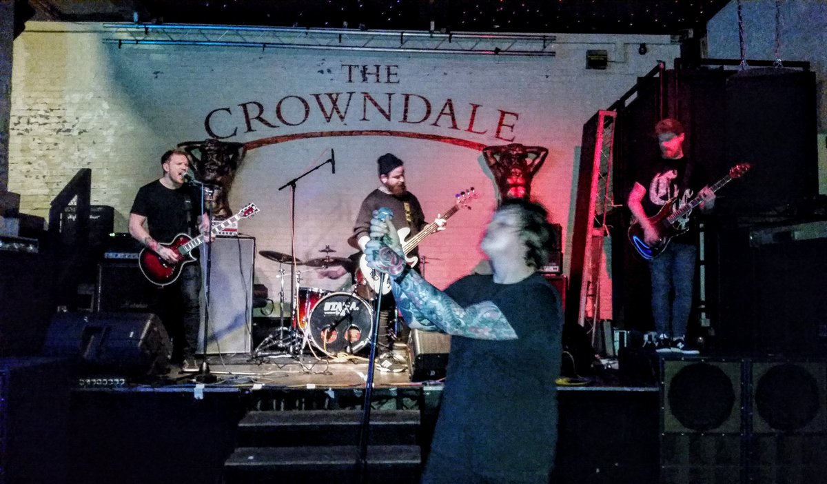 Friday night - @thrones_UK smashed <a href="/TheCrowndale/">The Crowndale Club</a>   Camden! See you guys again when you are back in London!