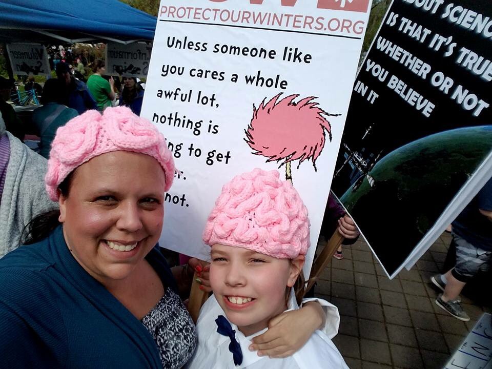 ScienceMarchCOR's tweet image. Citation: Scientists, Corvallis. (2017) #MfSCorvallis. J. #EarthDay  #MarchForScience &amp;gt;3300. doi:4.22.2017. @dhnews @gtnews @TheCorvAdvocate