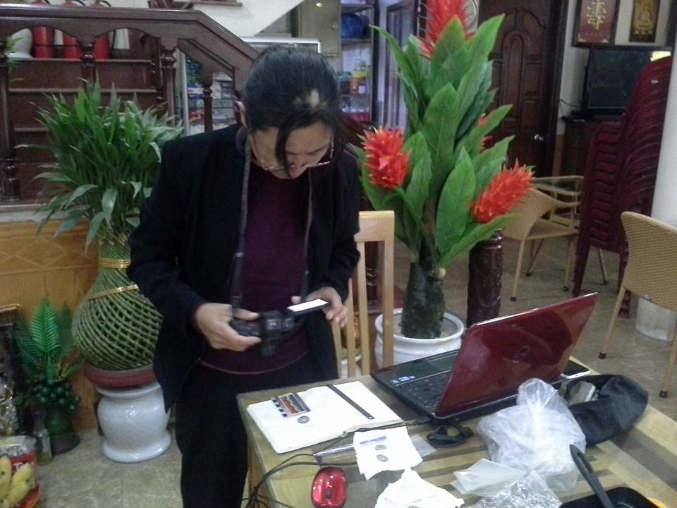 vmap08's tweet photo. #Reports. #Database. #Photography. #Conservation. Live action the #VMAP17 team from Vietnam. #Archaeology https://t.co/oFW6Hkd4fV