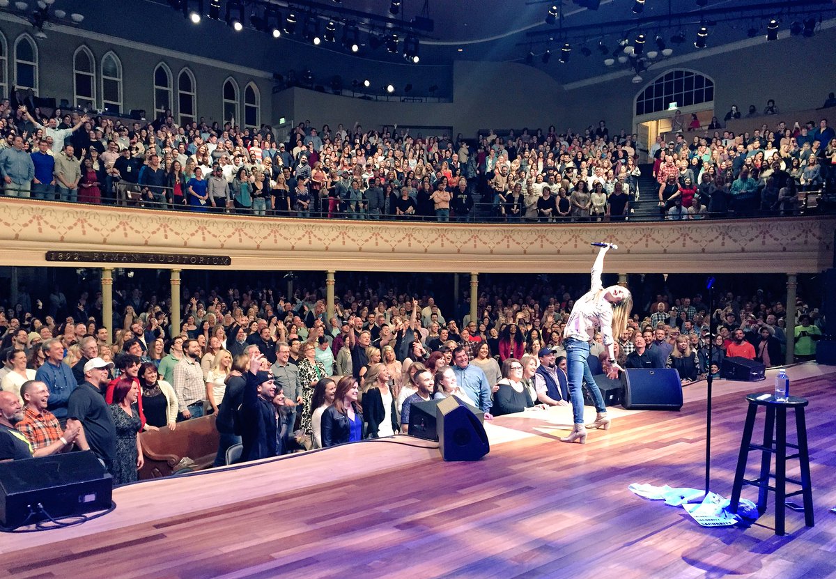 WildWestCF's tweet photo. What a night, what a show! @anjelahjohnson CRUSHED it tonight at @TheRyman! #WWCF2017 https://t.co/xBlPSYAYU8