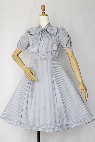 Victorian Maiden シアーチェックリボンタイドレス