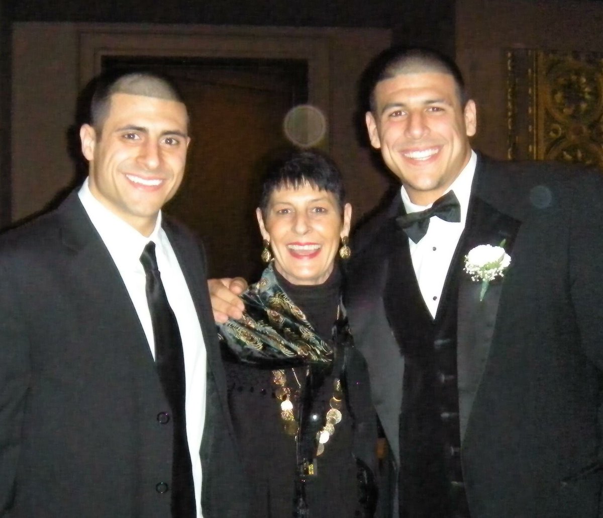 jonathan hernandez aaron