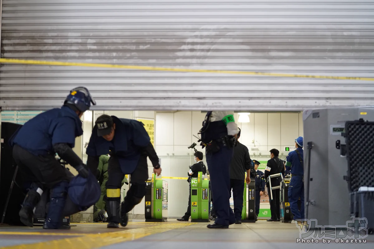 素人が見てもやばさを感じる？JR秋葉原駅が大変なことになってる！
