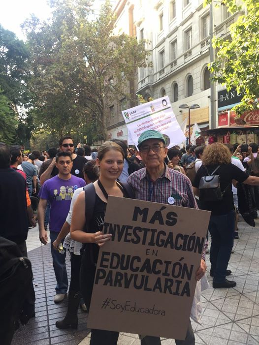 soyeducadora1's tweet photo. Hoy en la #MarchaPorLaCiencia #MarchaPorLaCienciaCL @JorgeBabul https://t.co/HD7OacByFL