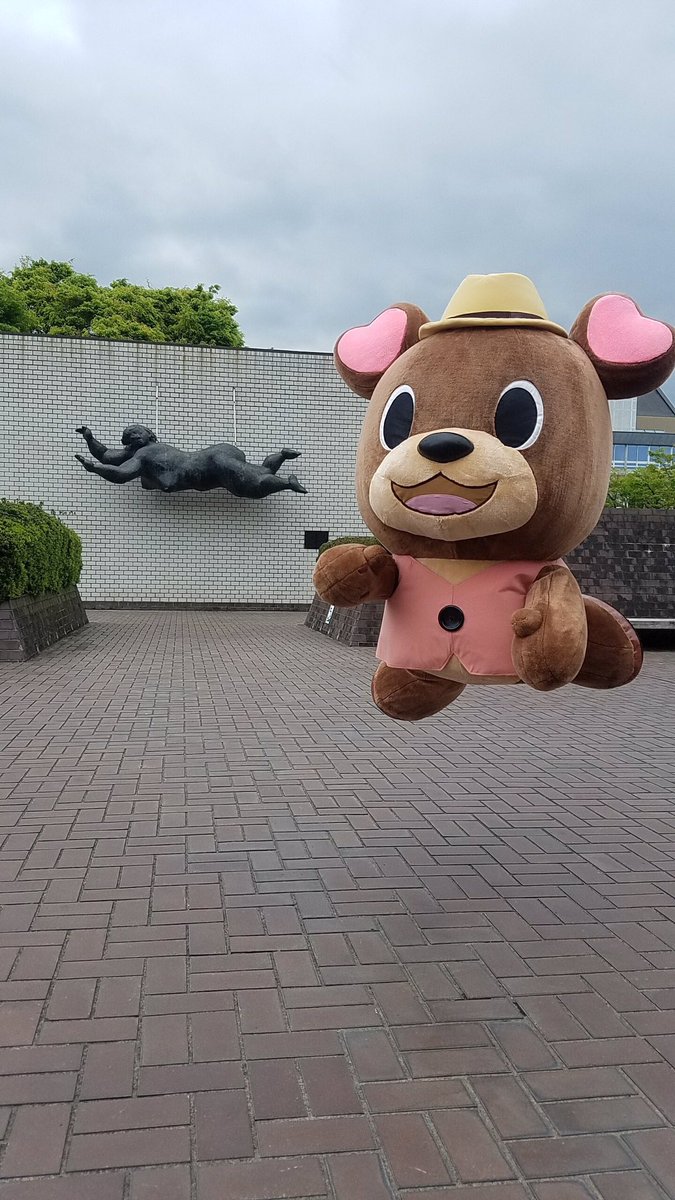 くりぷー クリス ハート Info ジャーンプ ここ静岡県は6 14にニベアのcmソング まもりたい でデビューすることが決まったコーラス村上佳佑さんのふるさとなのでございます 佳佑さん気合いが入っております わたくしたちも応援するので