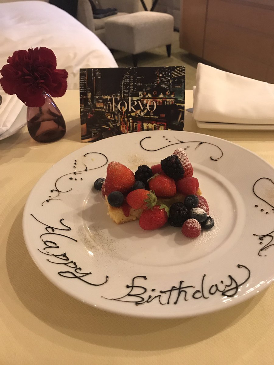 tweetbradhansen's tweet photo. Thank you to all the staff at the @FSMarunouchi for making this the most memorable birthday ever!! https://t.co/CEgYH1rV8f