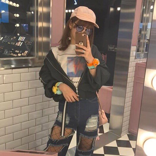 0121nicole_'s tweet photo. タグ通ります〜〜♡🐰��

❤︎@0220nicole❤︎

☺︎LJC(14)

☺︎関東

☺︎藤田ニコル

たくさんのにこちゅうと繋がりたいです🙋🏻🔥

#にこちゅうと繋がりたい 
#にこちゅうRT 
#藤田ニコル
#にこるん
#RTで気になった人お迎え https://t.co/jH93pOtI1z
