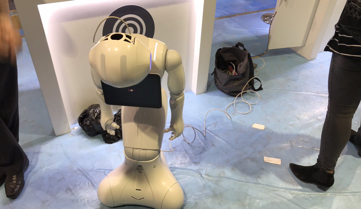 janjongboom's tweet image. Today I'm a robot doctor #hannovermesse #hall8 #armmbed