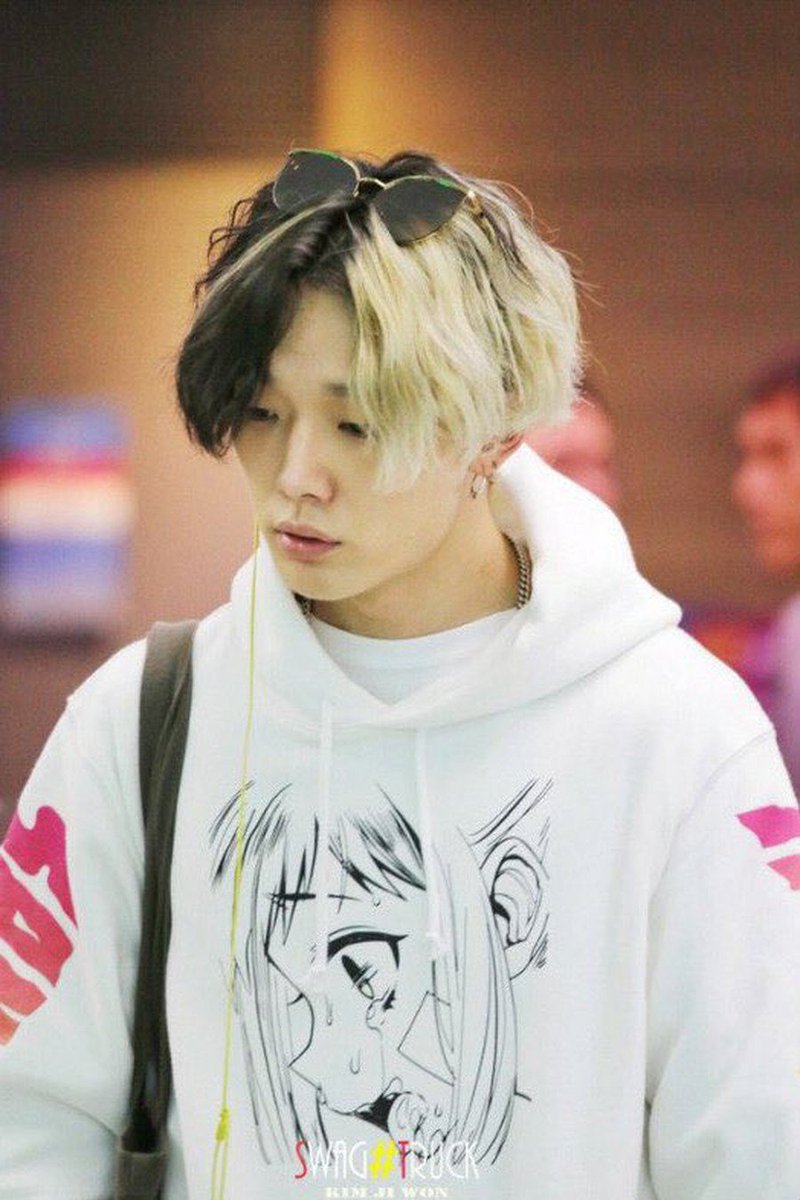 韓流ツイッター Ikon Bobbyの空港ファッション 韓国ファンの間で舌戦勃発 扇情的だ Vs 自己表現の自由 Ikon のまとめlive T Co Rjhndvehgc 韓流ツイッター Ikon Bobbyの空港ファッション 韓国ファンの間で舌戦勃発 扇情的だ Vs 自己表現の自由 Ikon のまとめlive T Co Rjhndvehgc